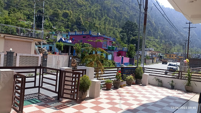 Image 4