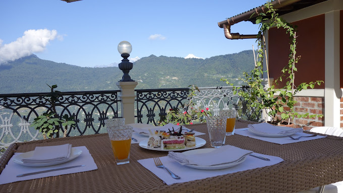 AMRITARA LUXURY VILLA TOSCA, GANGTOK