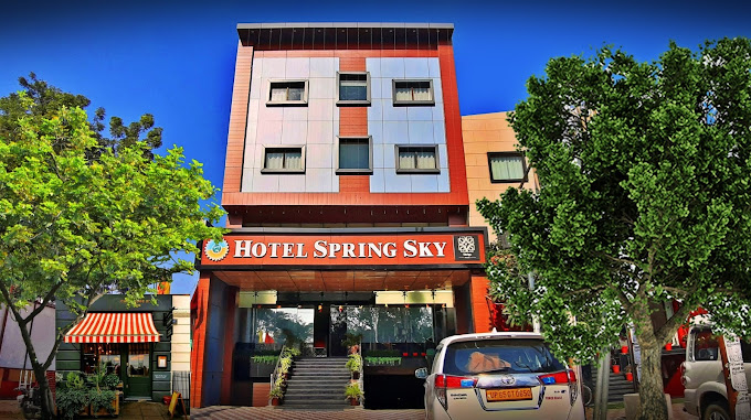 SPRING SKY BY SHRIGO HOTELS, MUGHALSARAI
